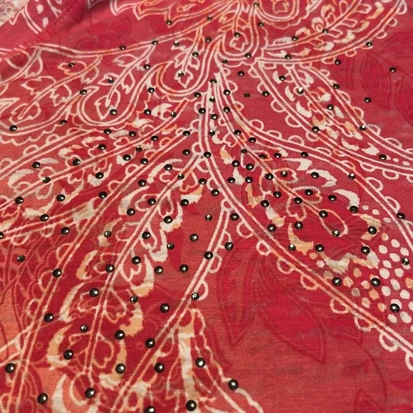 Red and Pink Patterned T-Shirts from Olsen size large - Picture 12 of 14